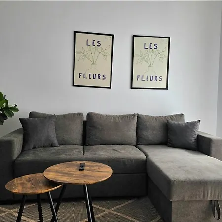 Magnet Self Check-in