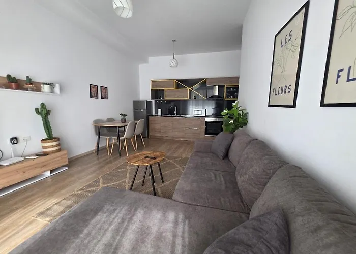 Magnet Self Check-in Apartment