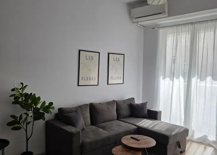 Magnet Self Check-in Apartment Tirana